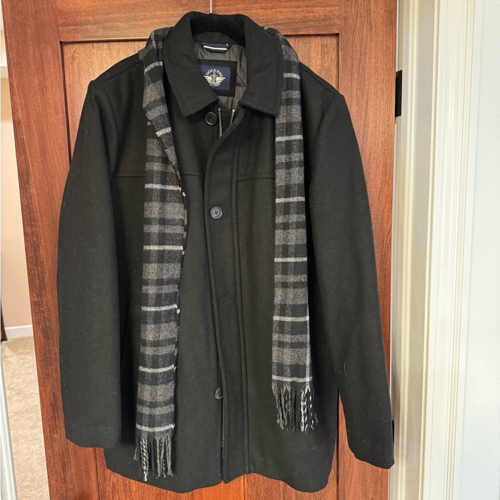 NWOT Men’s Dockers Black Pea Coat with Plaid Scarf